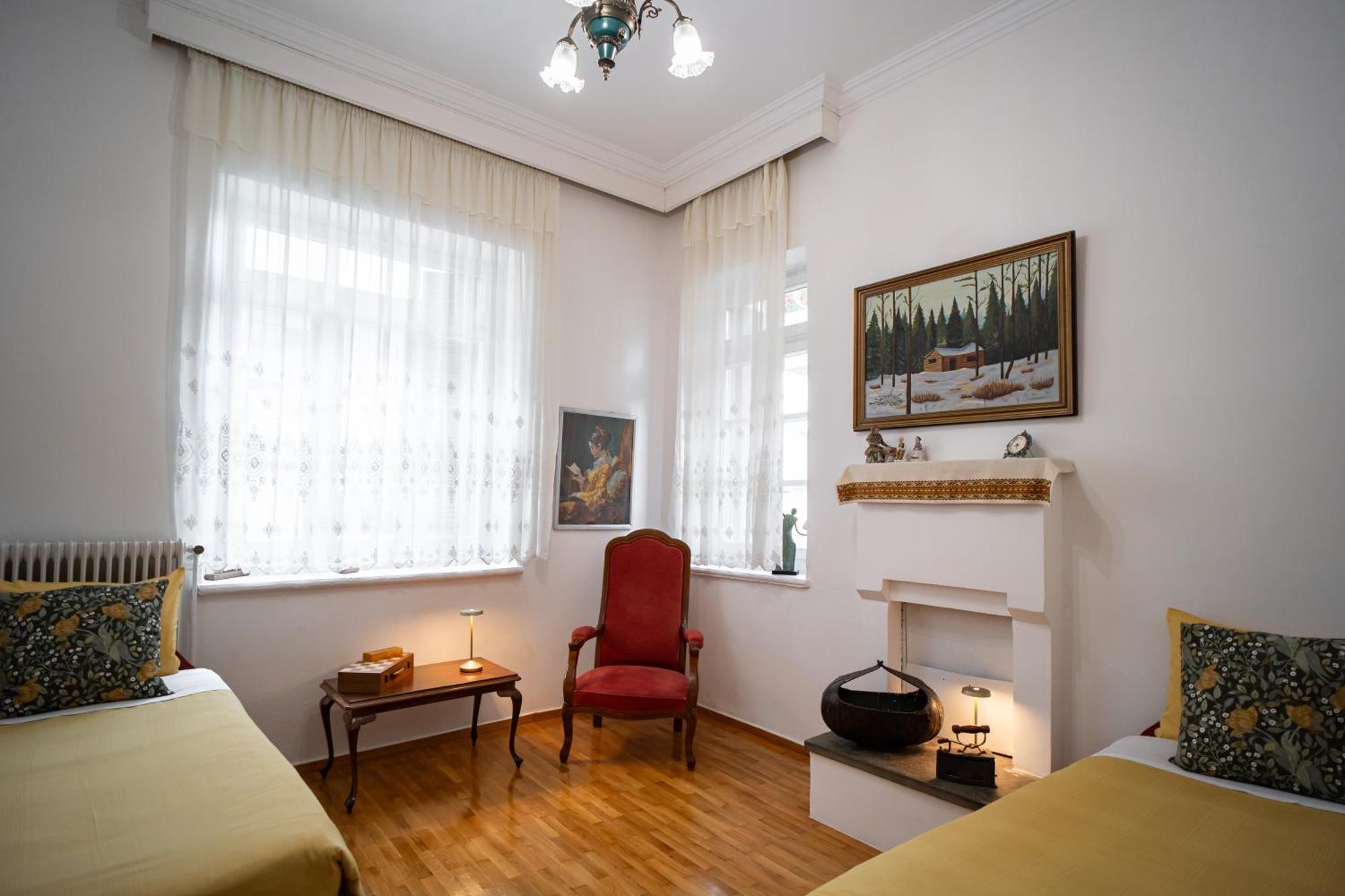 The Rock Guesthouse Калампака Экстерьер фото